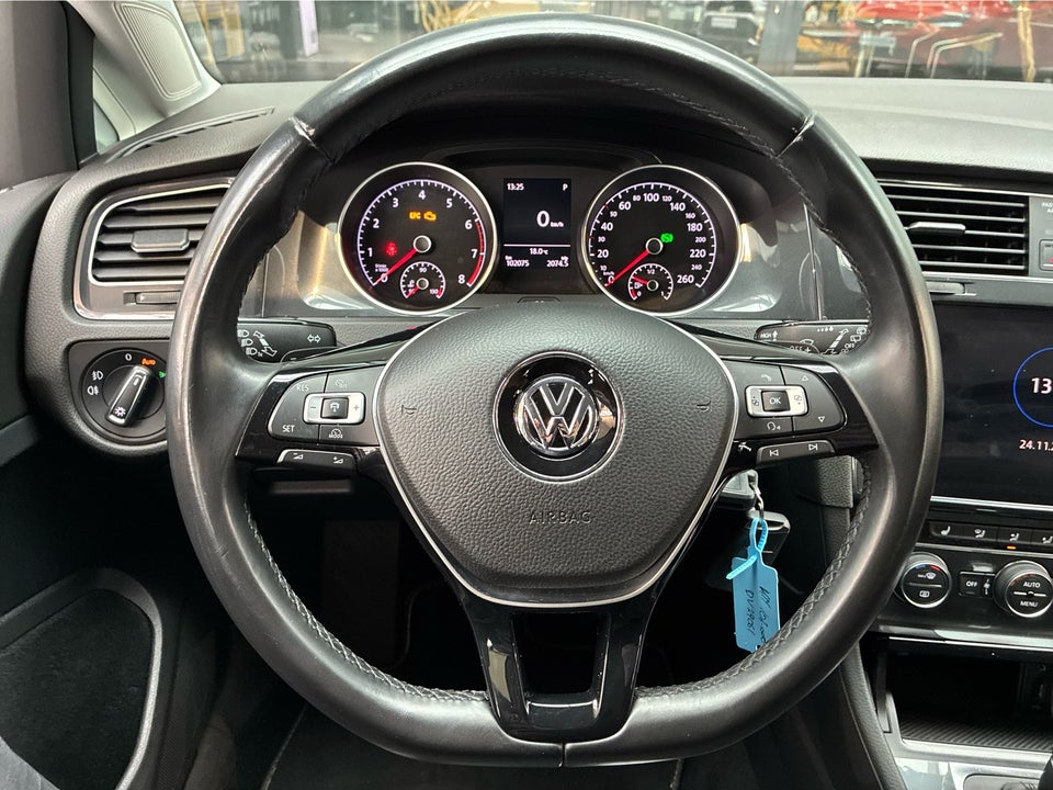 VW Golf VII 1,5 TSi 130 Comfortline DSG 5d