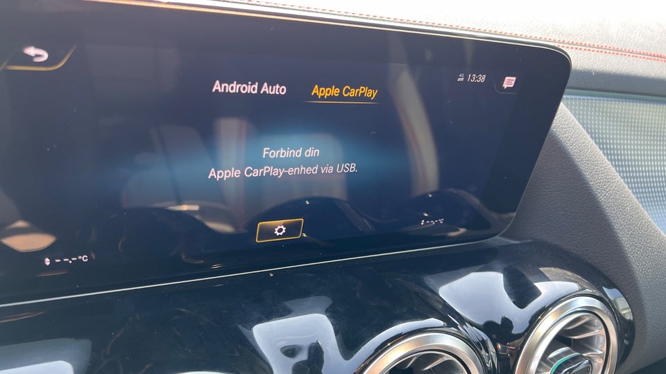 Mercedes EQA250 AMG Line 5d