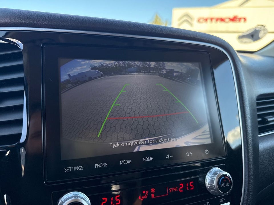 Mitsubishi Outlander 2,4 PHEV Intense CVT 4WD 5d