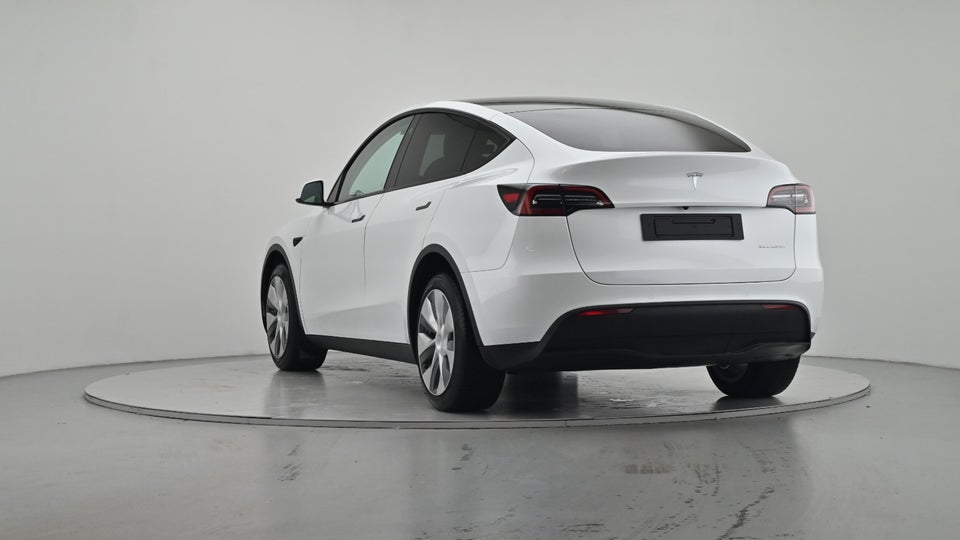 Tesla Model Y Long Range AWD 5d