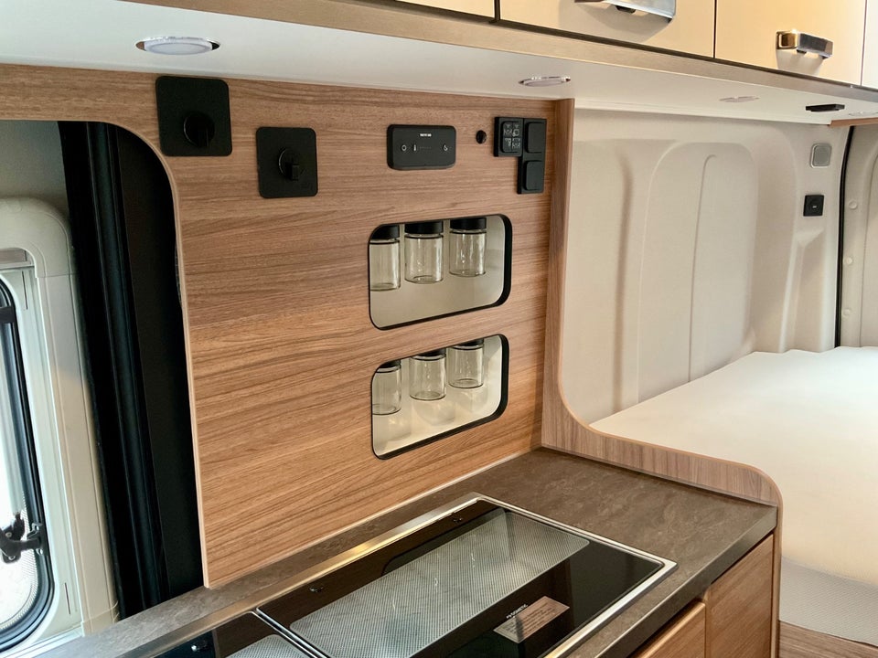 Ford Weinsberg 2,0 CaraBus 600MQ aut. 3d