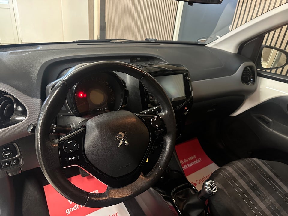 Peugeot 108 1,0 e-VTi 72 Allure+ 5d