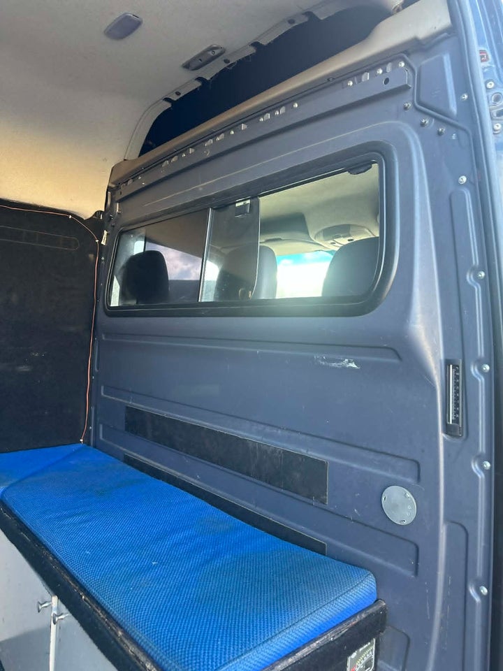 Mercedes Sprinter 318 3,0 CDi R3 Kassevogn 5d