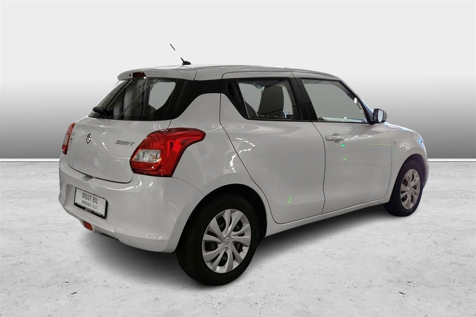 Suzuki Swift 1,2 Dualjet Club KUP 5d