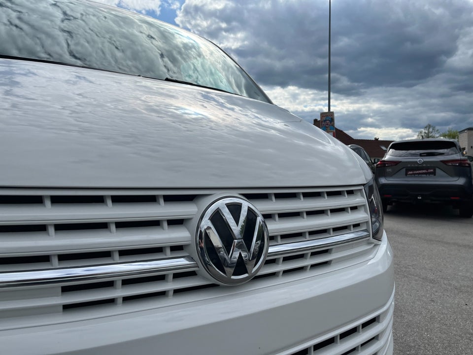 VW Transporter 2,0 TDi 150 Kassevogn DSG lang