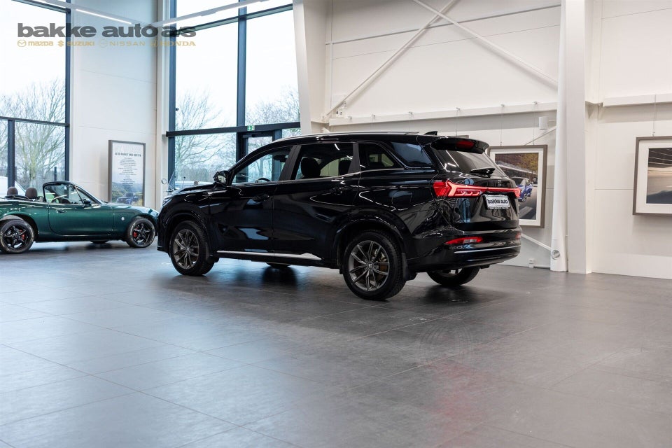 Navor E5 1,5 PHEV Rock 5d