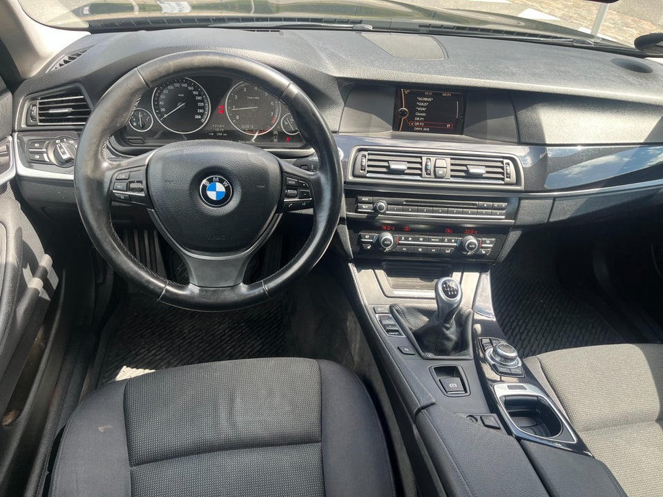 BMW 520i 2,0 Touring 5d