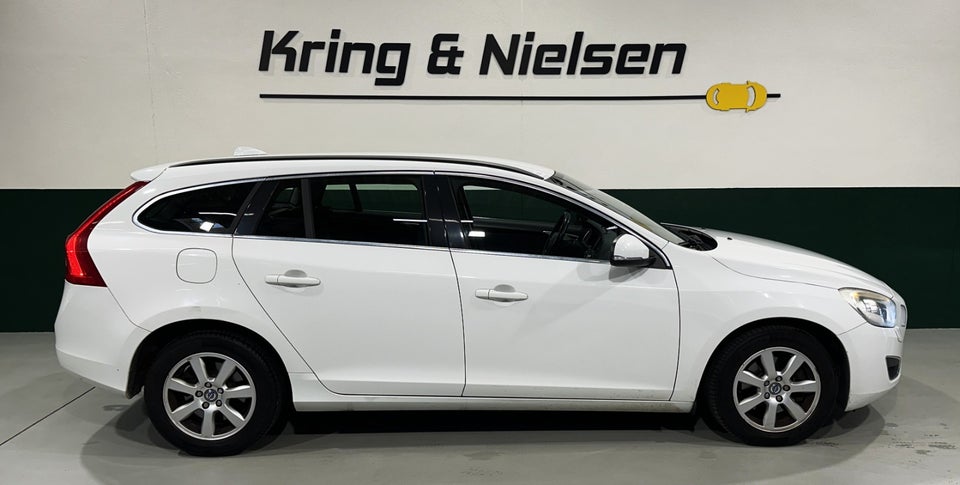 Volvo V60 2,0 D3 136 Kinetic 5d