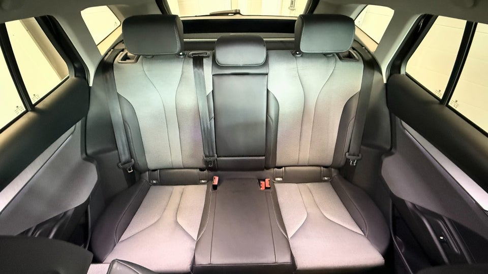 Skoda Enyaq 80 iV Loft 5d