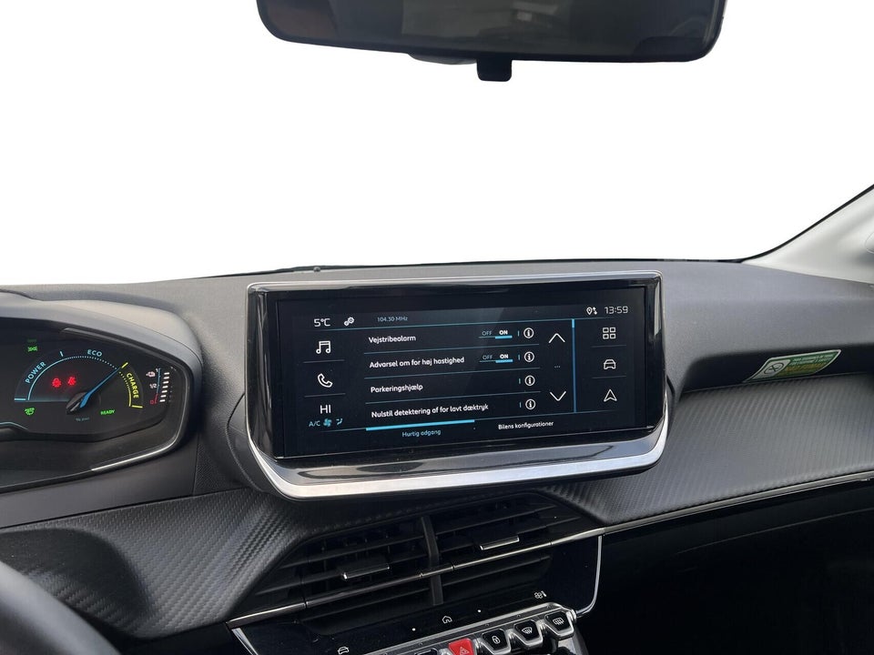 Peugeot e-208 50 Style 5d