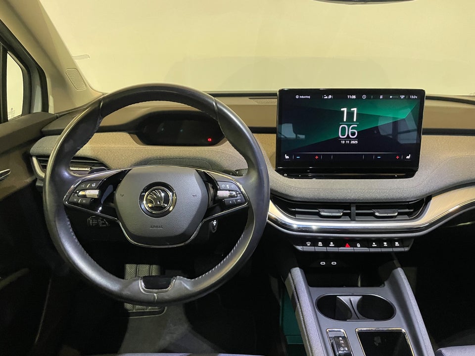 Skoda Enyaq 60 iV Loft 5d
