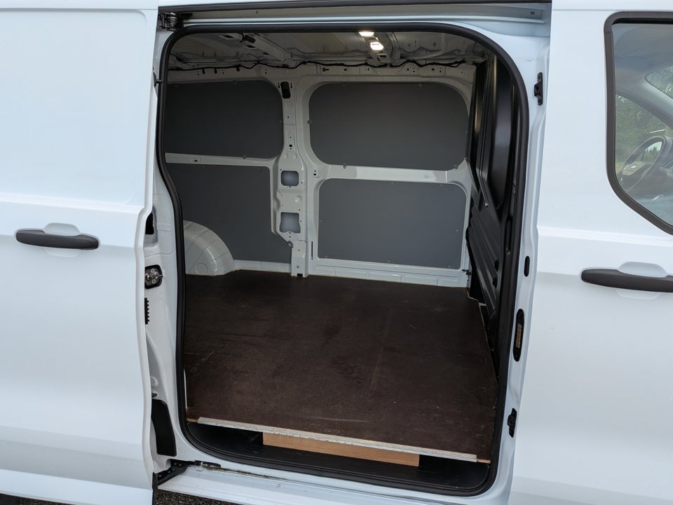 Ford Transit Custom 300 L2 2,0 EcoBlue Trend