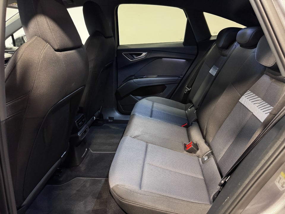 Audi Q4 e-tron 40 Sportback 5d