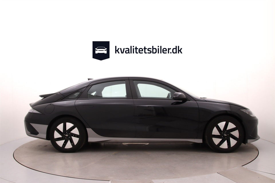 Hyundai Ioniq 6 53 Essential 4d