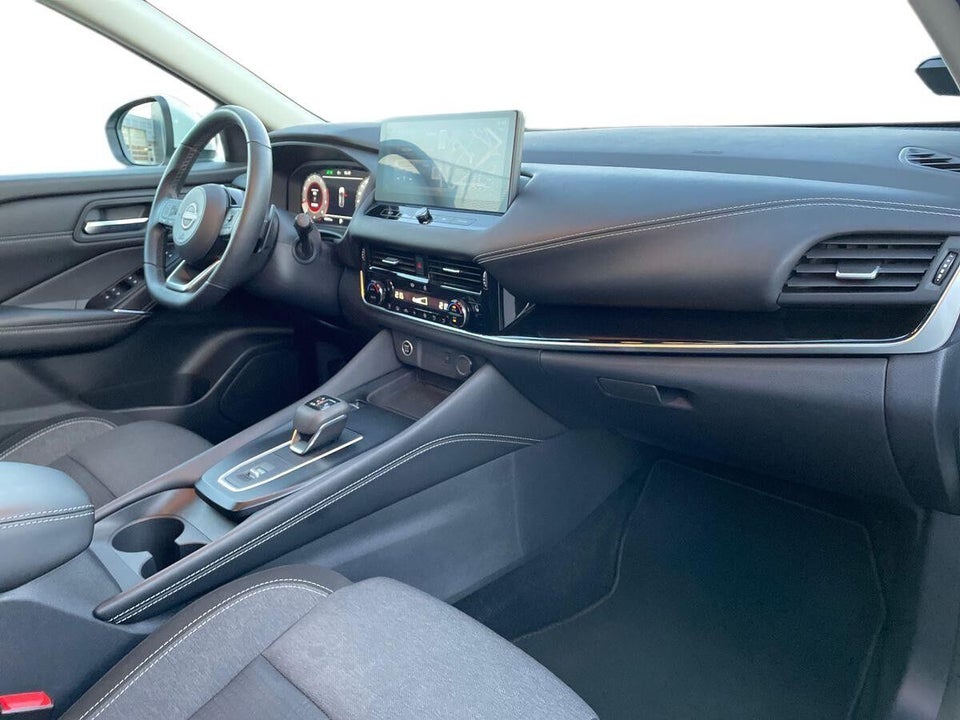 Nissan Qashqai 1,3 mHEV N-Connecta X-tr. 5d