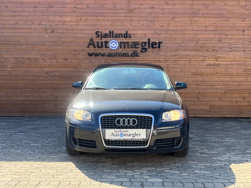 Audi A3 1,8 TFSi Ambiente Sportback 5d