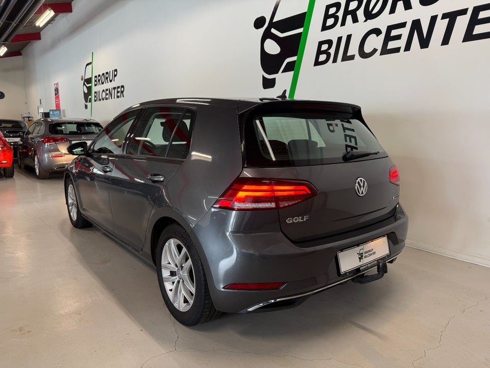 VW Golf VII 1,5 TSi 130 Comfortline Connect DSG 5d