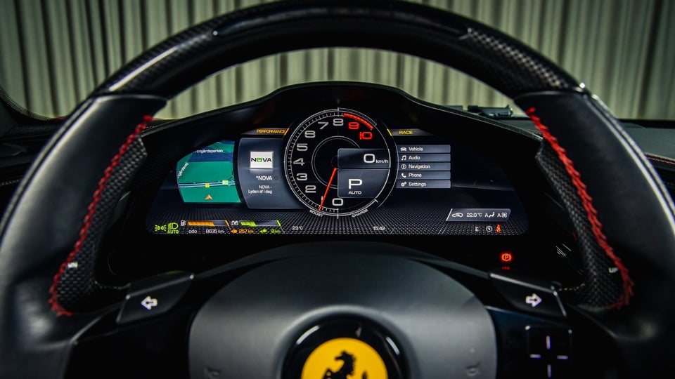 Ferrari SF90 Spider 4,0 DCT 2d