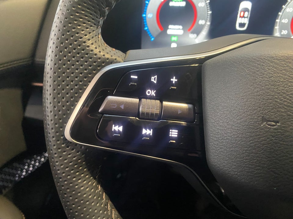 Nissan Ariya 87 Advance 5d