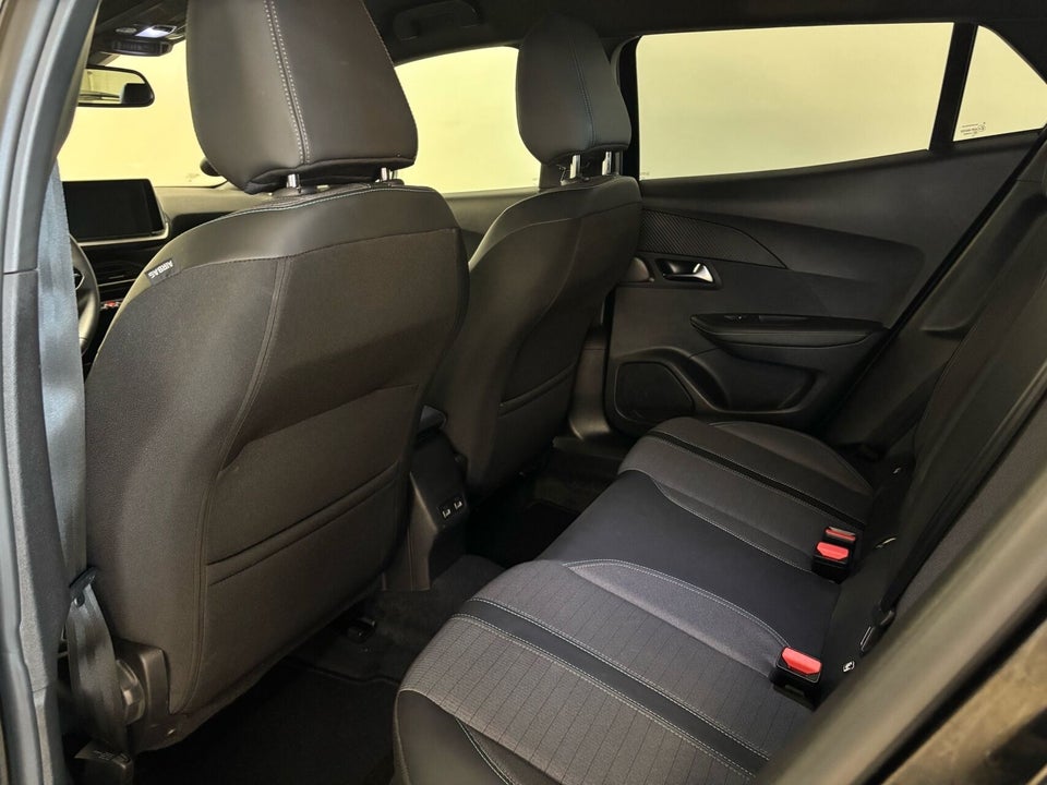 Peugeot 2008 1,2 PureTech 130 Allure Pack EAT8 5d