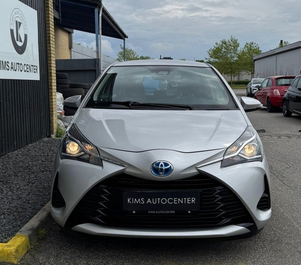 Toyota Yaris 1,5 Hybrid H2 Premium e-CVT 5d