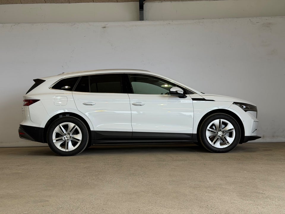 Skoda Enyaq 80 iV Plus Loft 5d