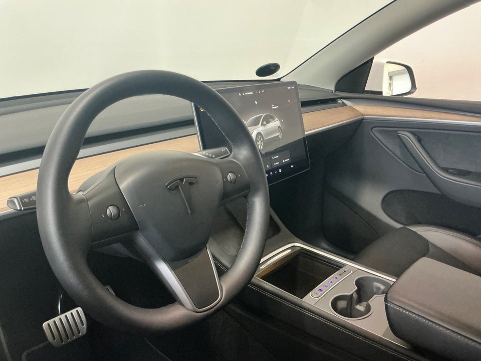 Tesla Model Y Performance AWD 5d