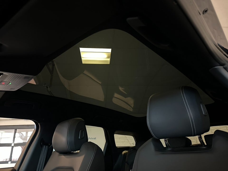 Ford Explorer 82 Premium Extended Range 5d