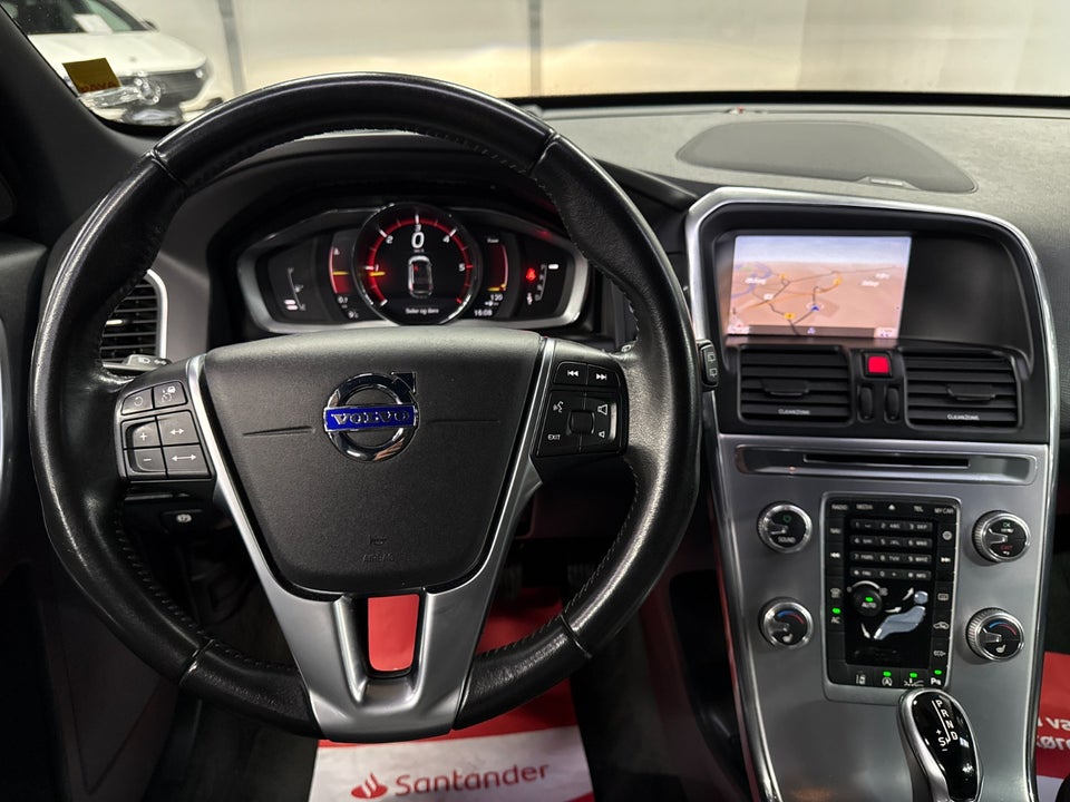 Volvo XC60 2,0 D4 190 Momentum aut. 5d