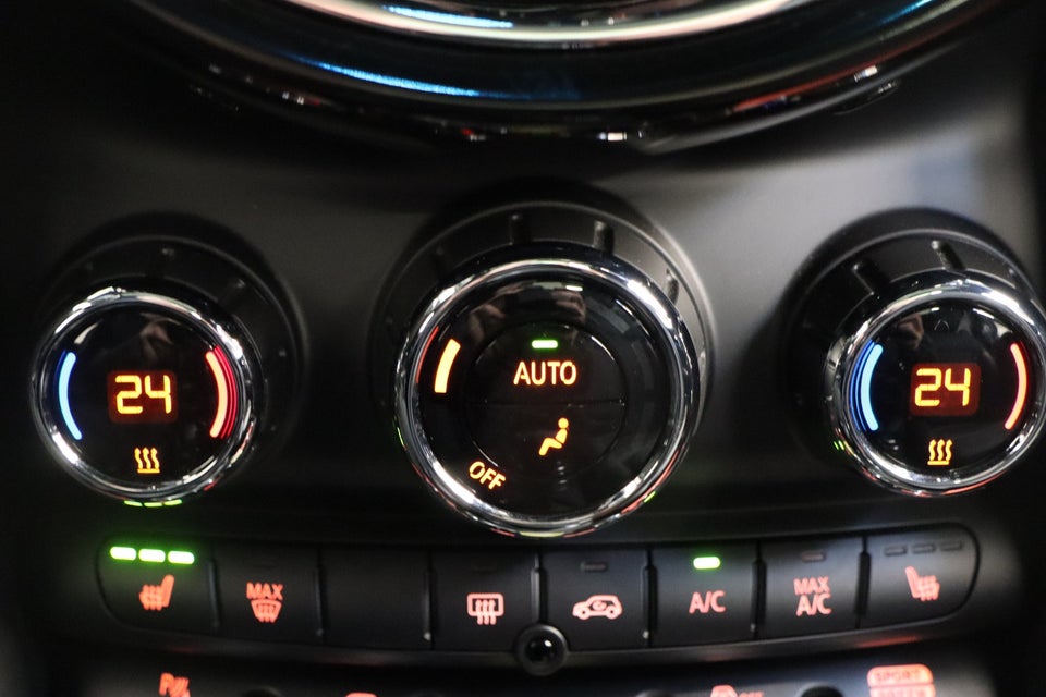 MINI Cooper SE Camden Edition 3d