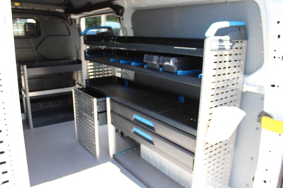 Ford Transit Custom 300 L2 2,0 TDCi 130 Trend