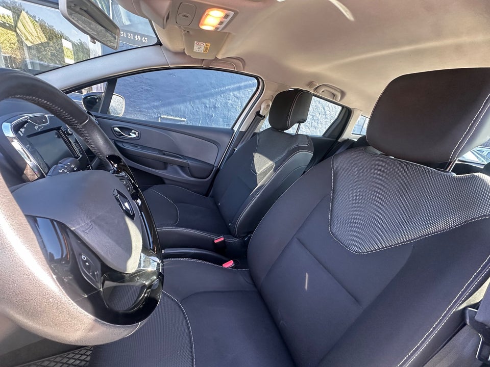 Renault Clio IV 1,5 dCi 75 Expression 5d