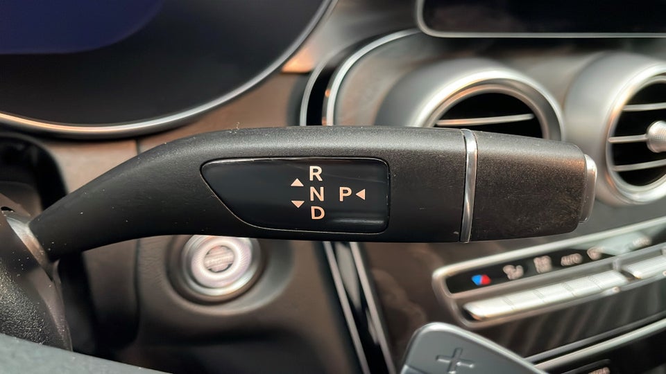 Mercedes C220 d 2,0 Business AMG Line Night Edition stc. aut. 5d