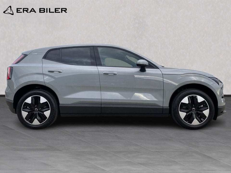 Volvo EX30 Extended Range Core 5d