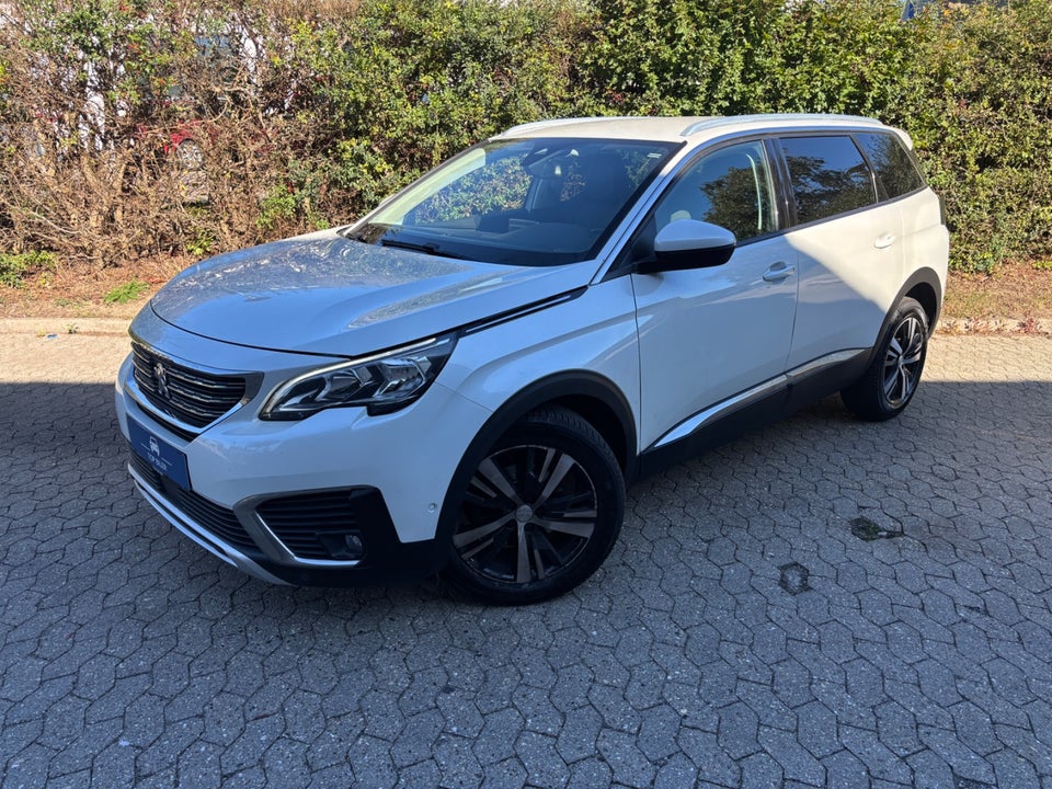 Peugeot 5008 1,2 e-THP 130 Allure EAT6 7prs 5d