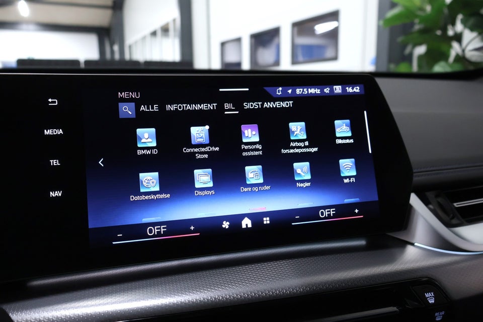 BMW iX1 eDrive20 M-Sport 5d