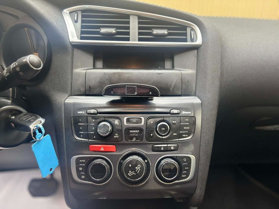 Citroën C4 1,6 e-HDi 112 Seduction E6G 5d