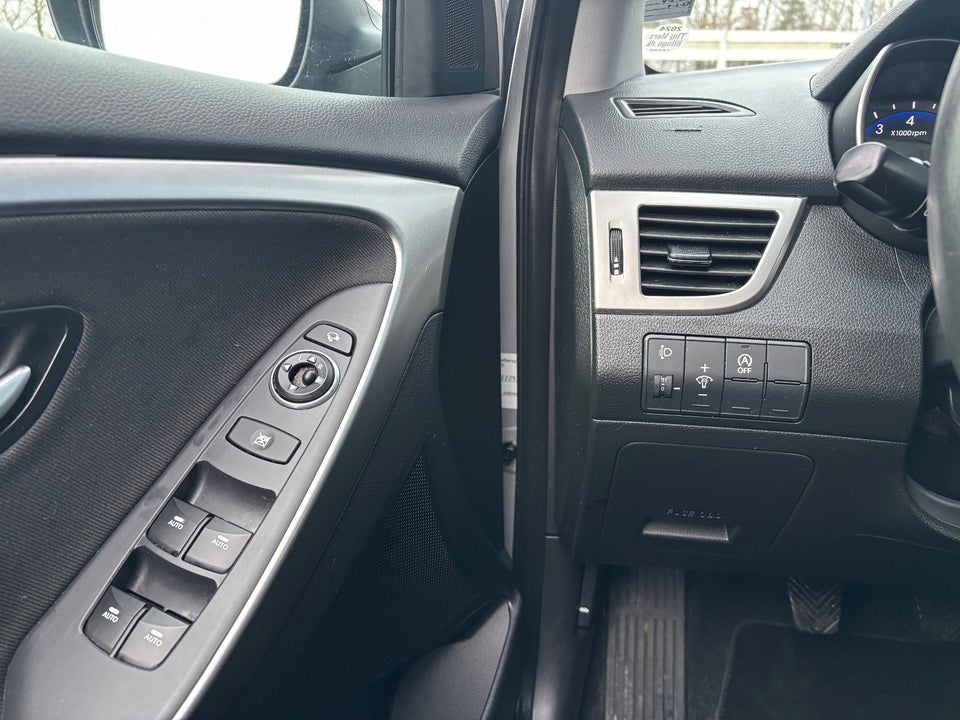 Hyundai i30 1,6 GDi Comfort Eco 5d