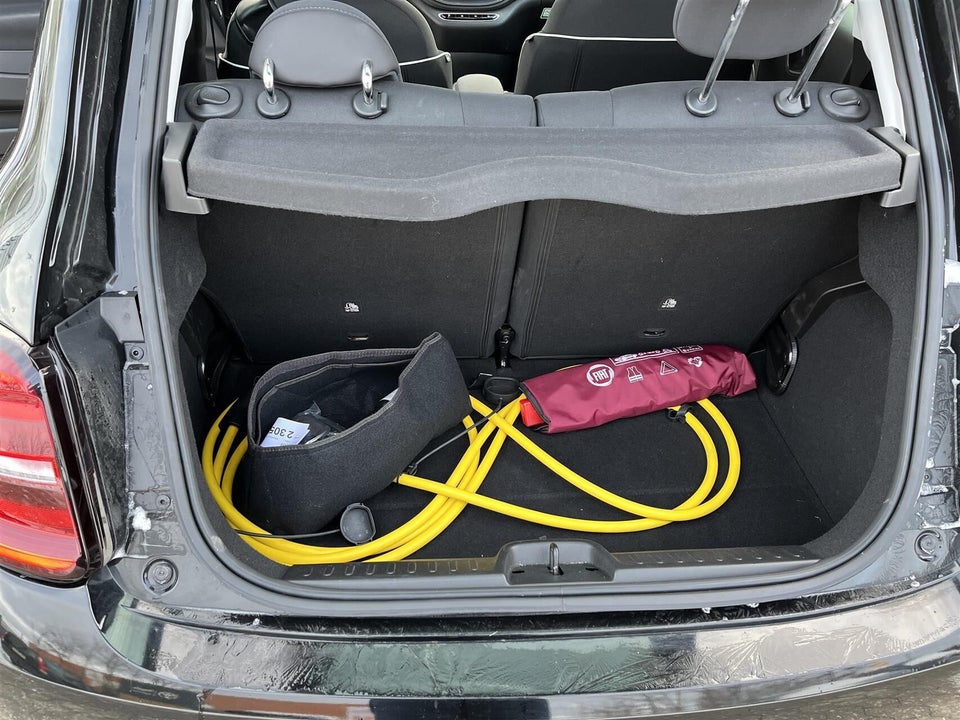 Fiat 500e 42 Icon 3+1 4d