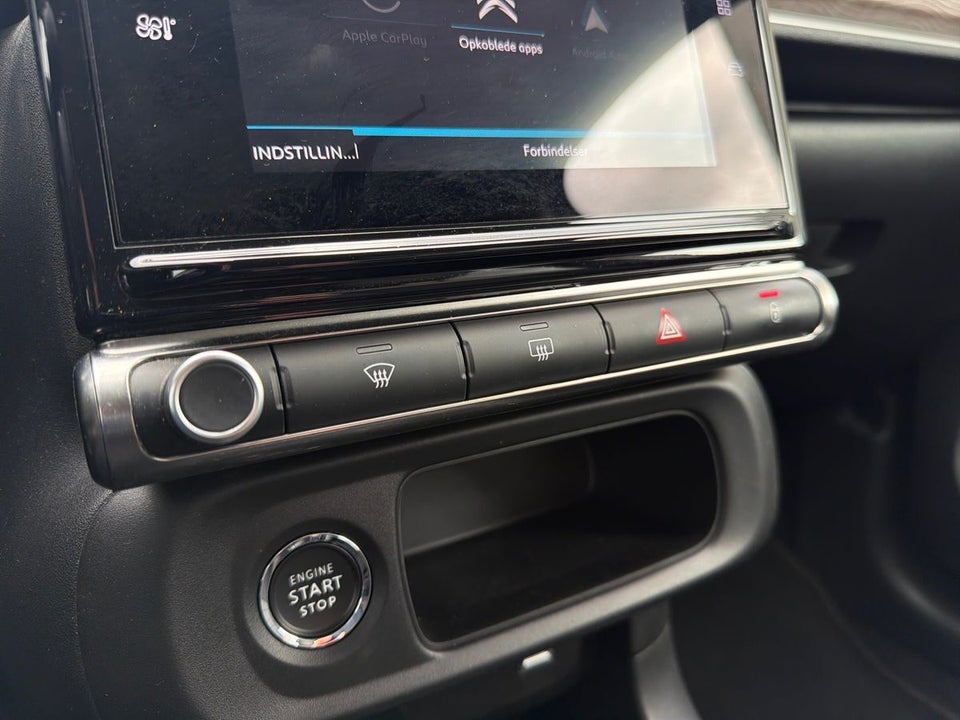 Citroën C3 1,2 PureTech 83 Shine Sport 5d