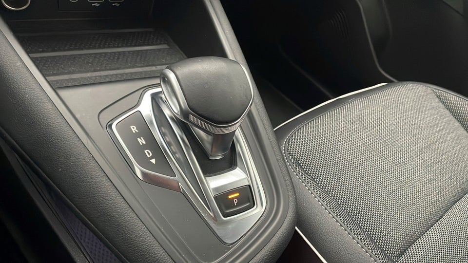 Renault Captur 1,3 TCe 130 Intens EDC 5d