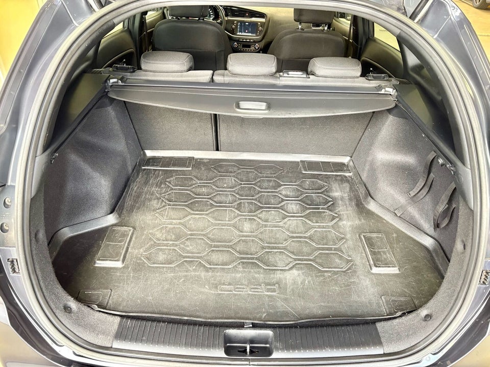 Kia Ceed 1,6 CRDi 136 GT-Line Limited SW 5d