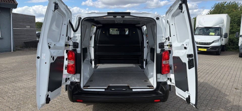 Toyota ProAce 2,0 D 144 Long Comfort Master 5d