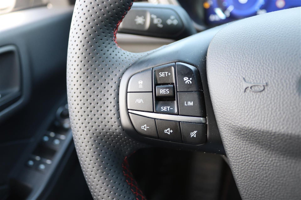 Ford Kuga 2,5 PHEV Graphite Tech CVT 5d