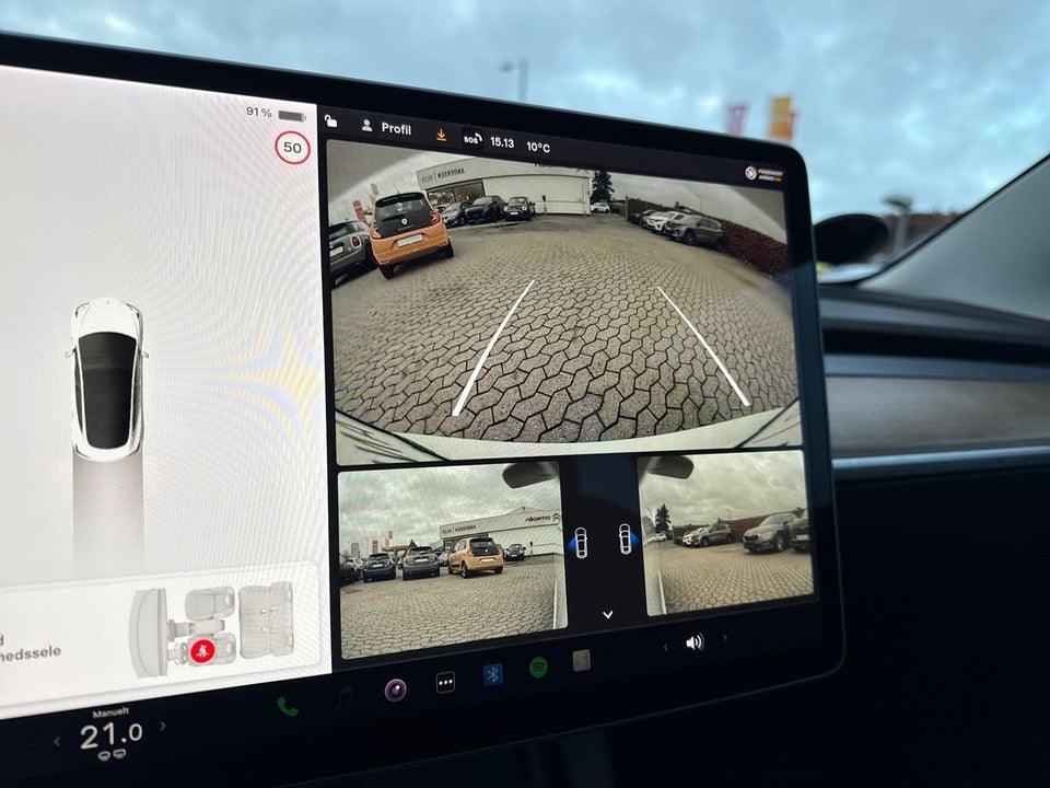 Tesla Model 3 Standard Range+ RWD 4d