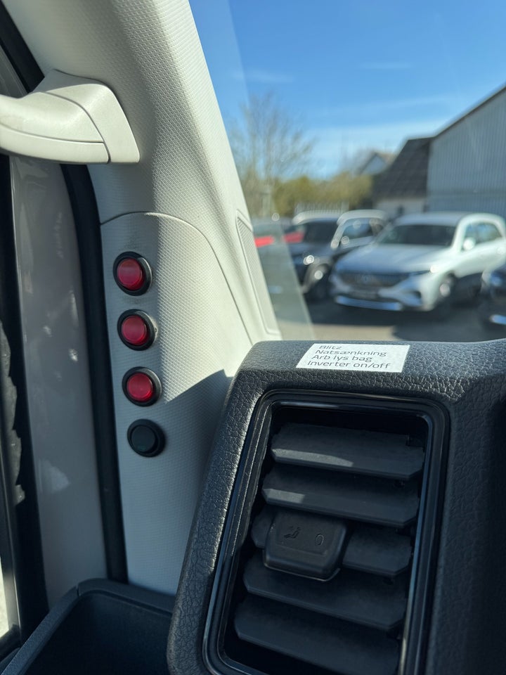VW Crafter 50 2,0 TDi 177 Kassevogn L4H3 aut.