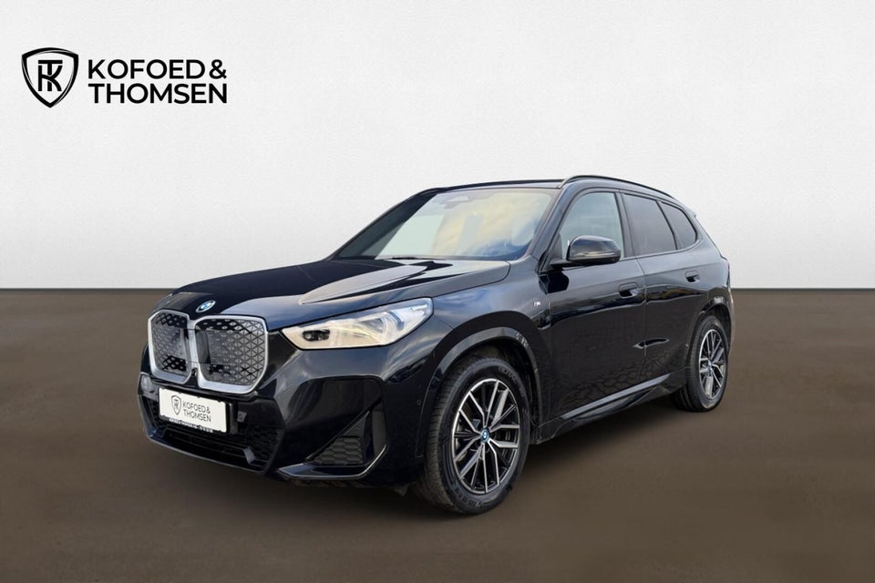 BMW iX1 eDrive20 Fully Charged M-Sport 5d