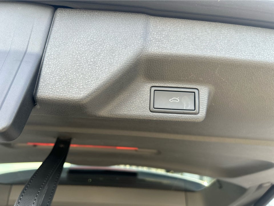 VW ID.Buzz 77 Style 75 Years Edition SWB 5d