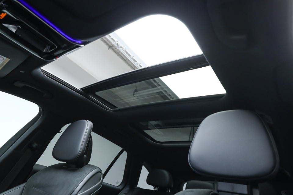 Mercedes C300 e 2,0 AMG Line stc. aut. 5d