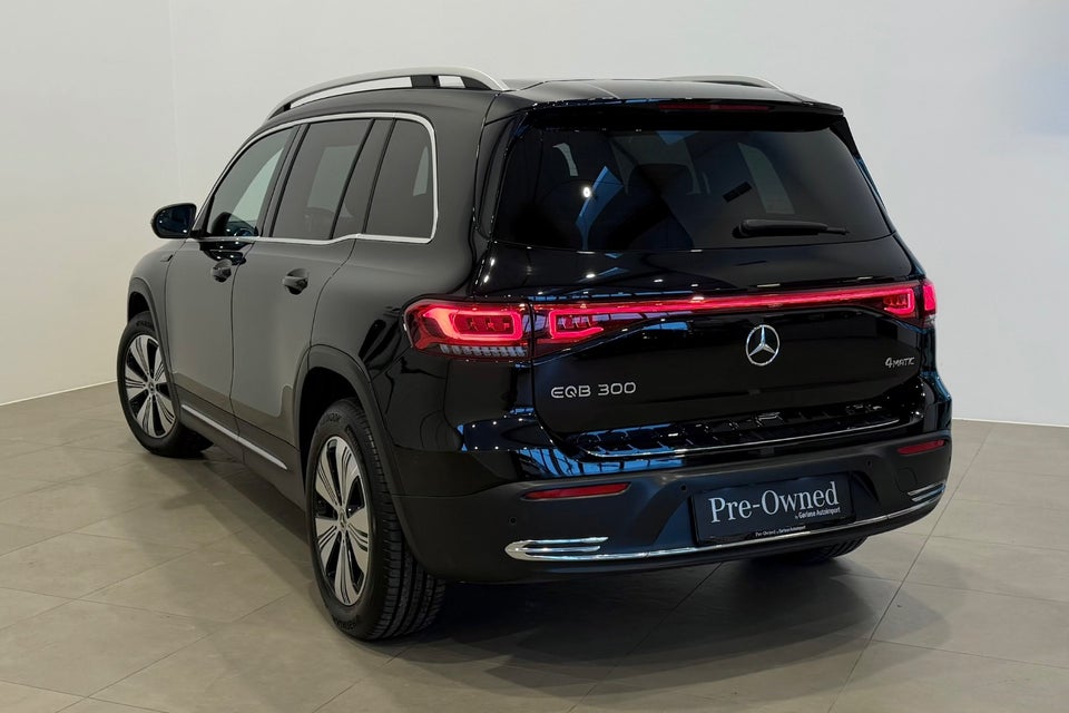 Mercedes EQB300 4Matic 7prs 5d